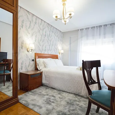 Apartament Ezcurdia, *