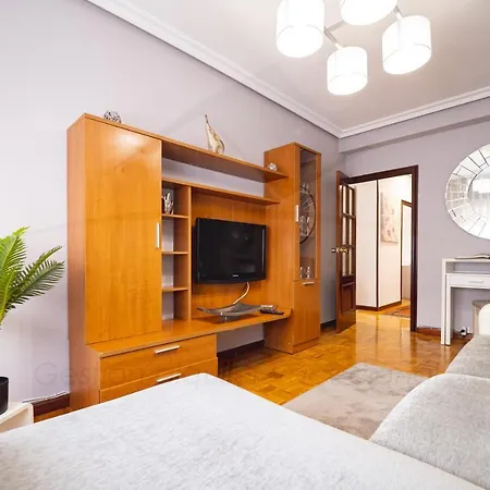 Ezcurdia Apartment *